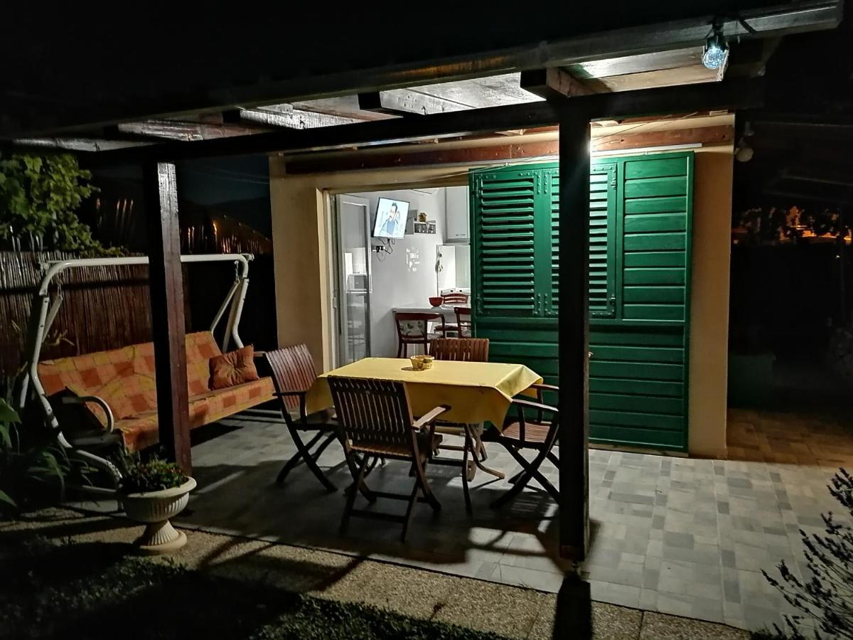 Apartment Taja, Cijela Kuca I Vrt Samo Za Vas Split Dış mekan fotoğraf