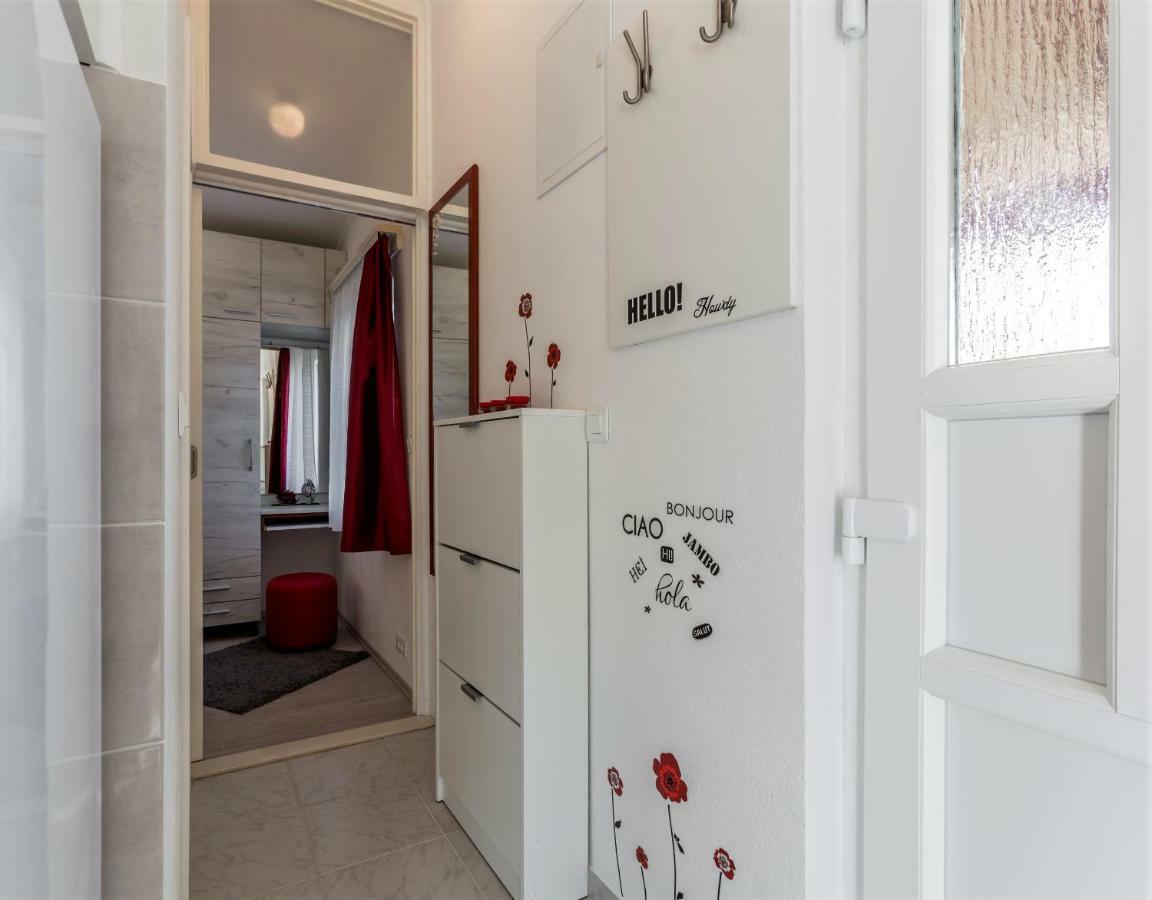 Apartment Taja, Cijela Kuca I Vrt Samo Za Vas Split Dış mekan fotoğraf